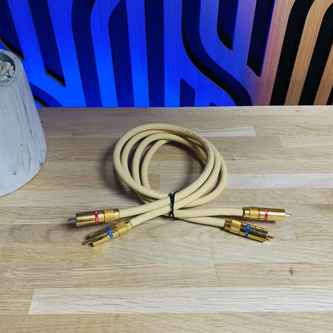 Van Den Hul 'The Name' 0.8m Twin Phono RCA Interconnect Cable Lead