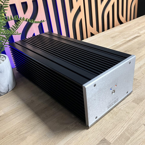 Musical Fidelity M250 Mono Block Power Amplifier Silver