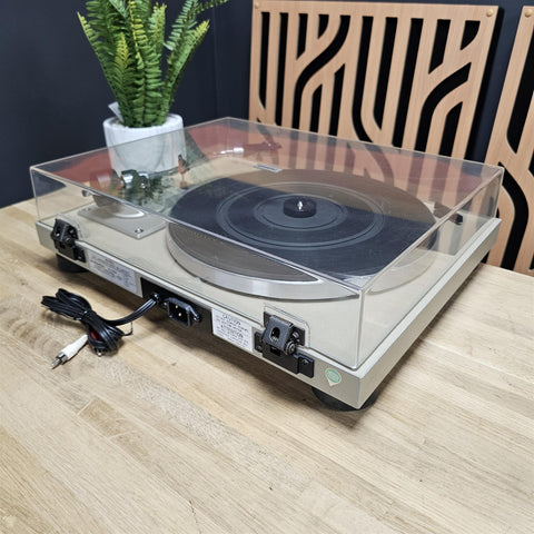 Pioneer PL-512 Stereo Turntable