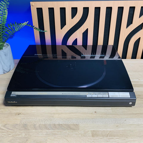 Technics SL-L1 Direct Drive Linear Tonearm Record Player Deck