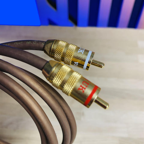 Van Den Hul The D-300 III Hybrid (Halogen Free) 0.8m (Pair)
