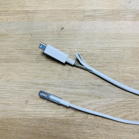 Apple 27" Thunderbolt Display