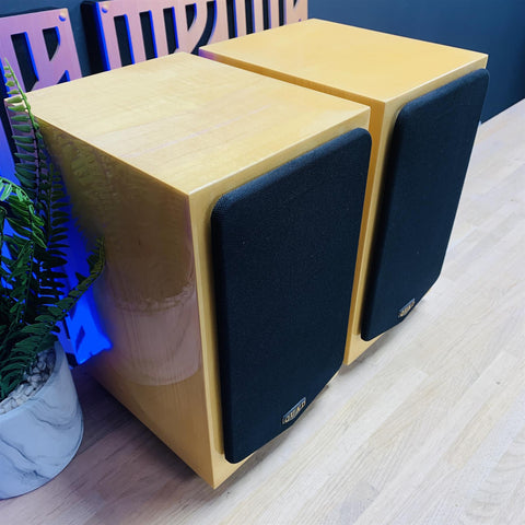 Quad 77-11L Bookshelf Speakers In Birdseye Maple (Pair)