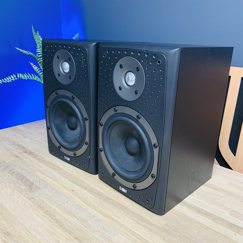 Bowers and Wilkins DM 303 Bookshelf Speakers