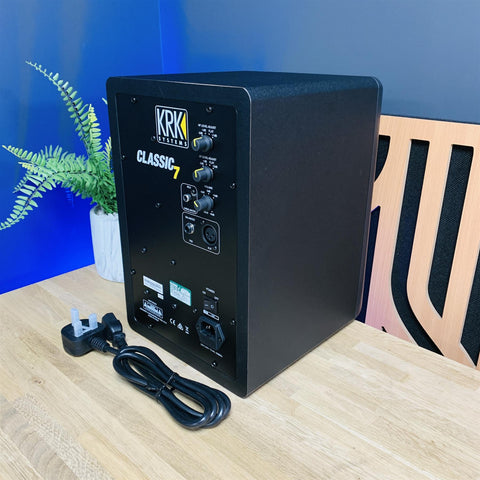 KRK Classic 7 Powered Studio Monitor