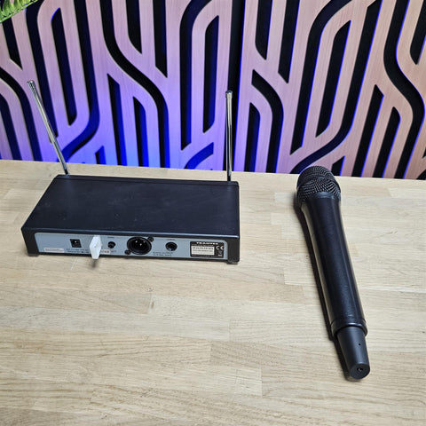Trantec S4.04 Wireless Microphone System