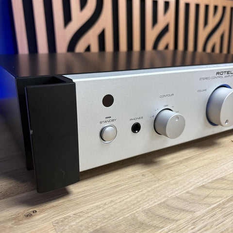 Rotel RC-1070 Pre Amplifier