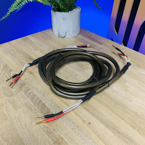 High Quality Speaker Cable (Pair) 2m fitted with Banana Connectors