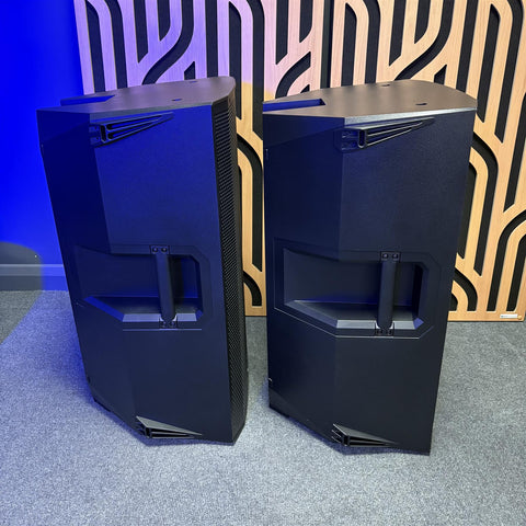 Mackie Thump 15A 1300 Watts Speakers (Pair)