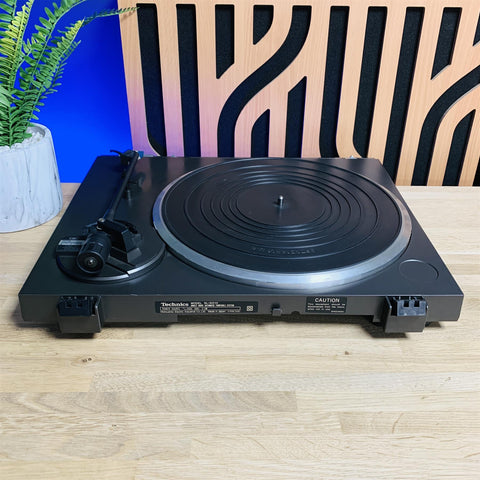 Technics SL-Q210 Quartz Direct Drive Automatic Turntable