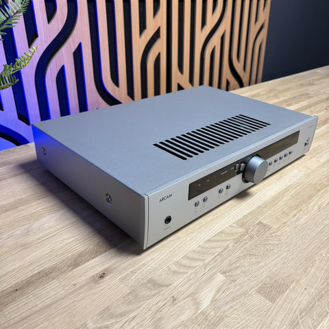 Arcam A70 Amplifier