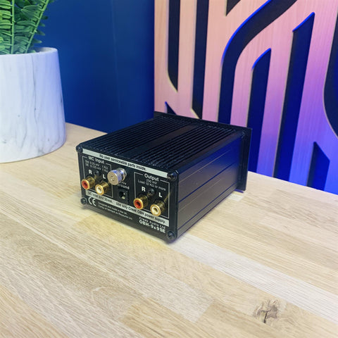 Creek OBH-9SE Pre-Amp and power supply