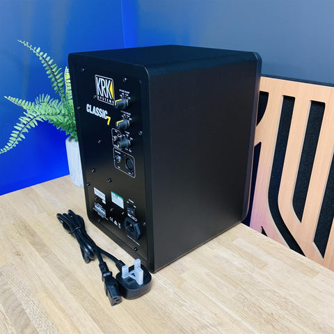 KRK Classic 7 Powered Studio Monitor
