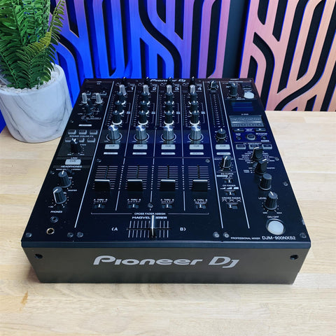 Pioneer DJ DJM-900 NSX2 4 Channel Mixer With Magma Flight Case