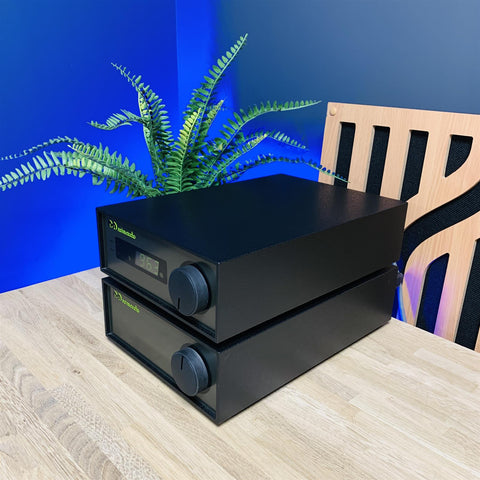 Naim NAT 01 Tuner With NAPST Power Supply
