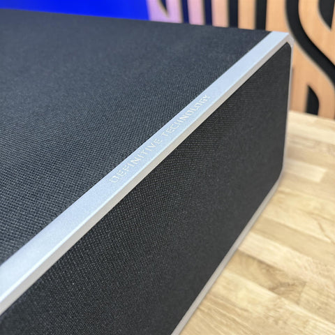 Definitive Technology CS9040 Centre Channel Speaker