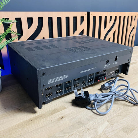 REVOX B750 Integrated Stereo Amplifier