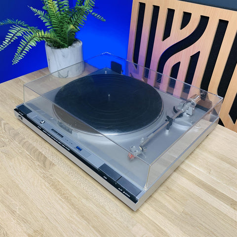 JVC QL-A51 Quartz Lock Direct Drive Turntable Ortofon F15E MKII Cartridge