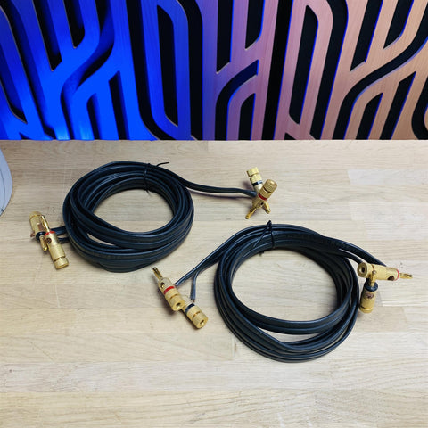 QED F-200 Speaker Cable With Banana Plugs  (Pair) 2m