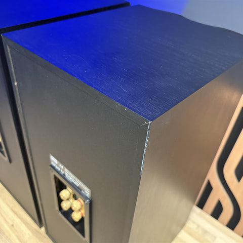 Bower & Wilkins DM602 S2 Speakers