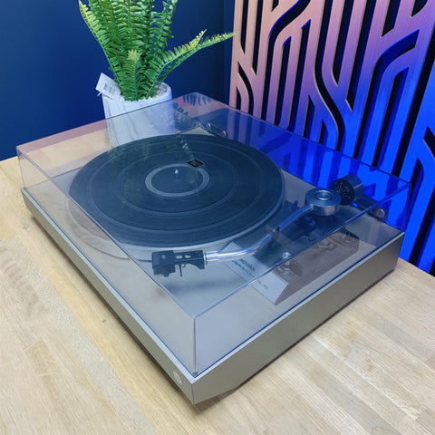 Technics SL-20 FG Servo Belt Drive Turntable