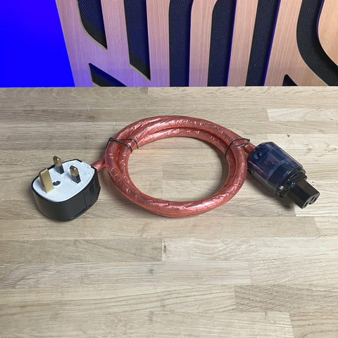 LAT International Signature AC-3 IEC UK Mains Cable 1m Audiophile Made In USA