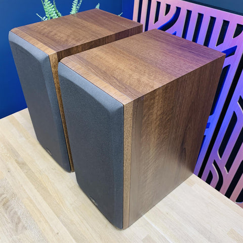 Monitor Audio Bronze BR-2 Bookshelf Speakers (Walnut)