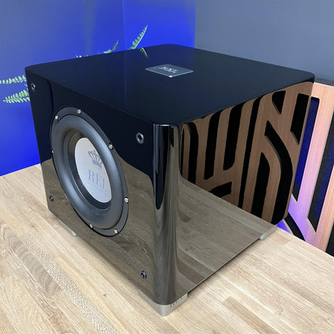REL T/7X Active 200 Watt Class A/B Subwoofer Black Gloss