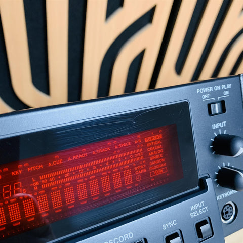 Tascam MD-02B Professional MiniDisc Recorder