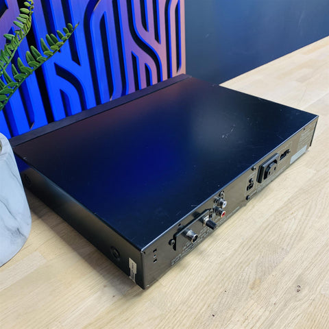 Technics ST-X301L Stereo FM / AM Tuner