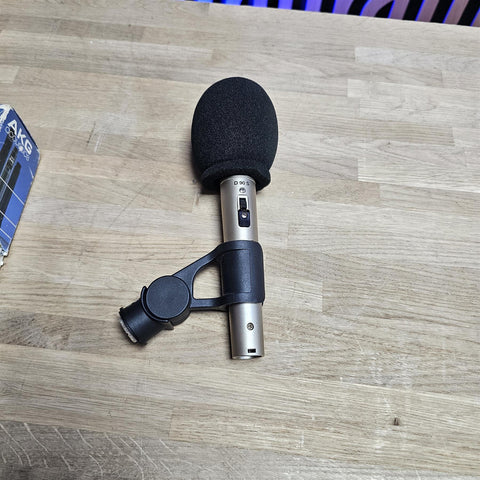 AKG D90S Classic Microphone