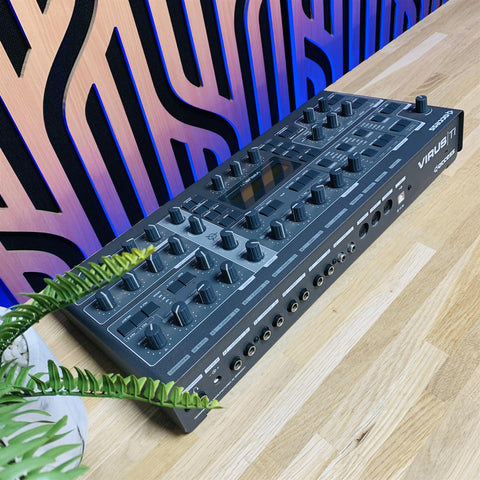 Access Virus ti2 Desktop Synthesizer Synth