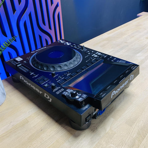 Pioneer CDJ-3000 Professional DJ Multi Player