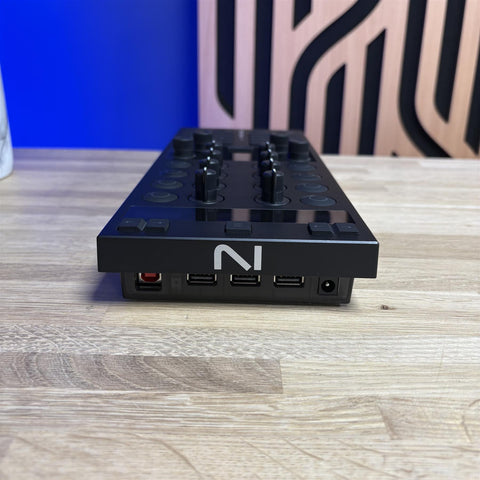 Native Instruments Traktor Kontrol X1 MK3