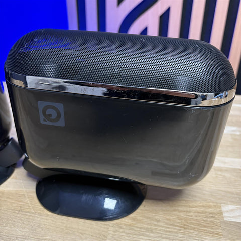 Q Acoustics 7000LR Wall Mount Speaker Pair (Dented)