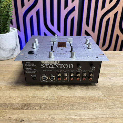 Stanton SK FIVE Professional Performance Mixer