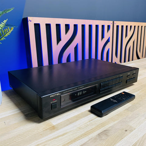 Rotel RT-940AX AM/FM Stereo Radio Tuner