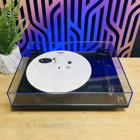 Rega P1 Planar One Turntable With Rega Carbon Cartridge & Stylus