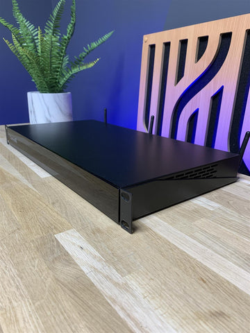 Control4 C4 HC-800 Controller