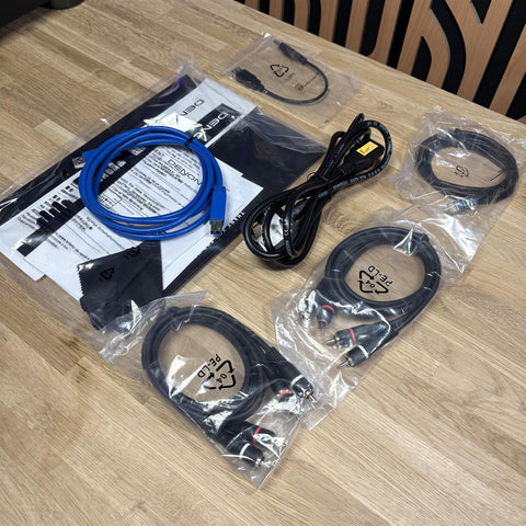 Denon SC6000 Prime With 256GB Sata Drive