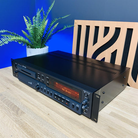 Tascam MD-02B Professional MiniDisc Recorder