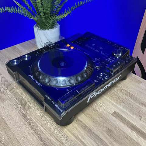 Pioneer DJ CDJ-2000 Nexus Professional Multi Player With Decksaver