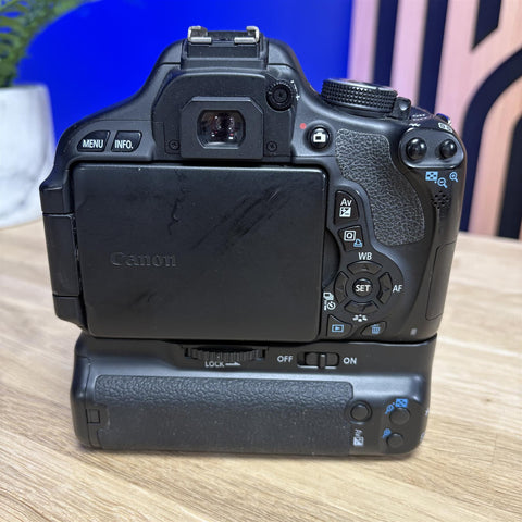 Canon EOS 600D with 18-55mm Lens And Canon BG-E8 Battery Grip