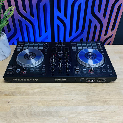 Pioneer DJ DDJ-SB3 DJ Controller