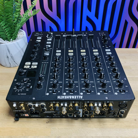Allen & Heath XONE: PX5 4 Channel DJ Mixer With Effects