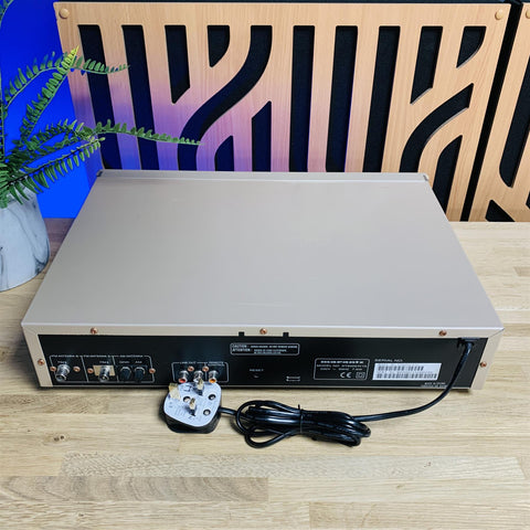 Marantz ST6000 AM/FM Stereo Radio Tuner Inc Remote Control