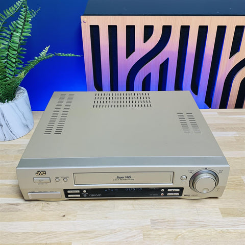 JVC HR-S7500 SVHS Player