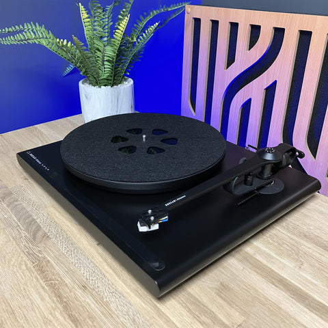 Roksan Attessa Turntable Black
