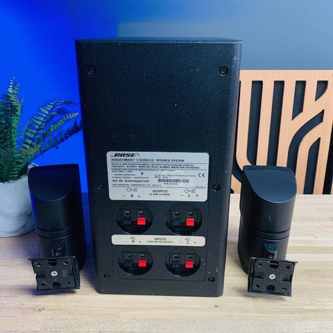 Bose Acoustimass 3 Series 4 Subwoofer & and Cube Speakers (Pair)
