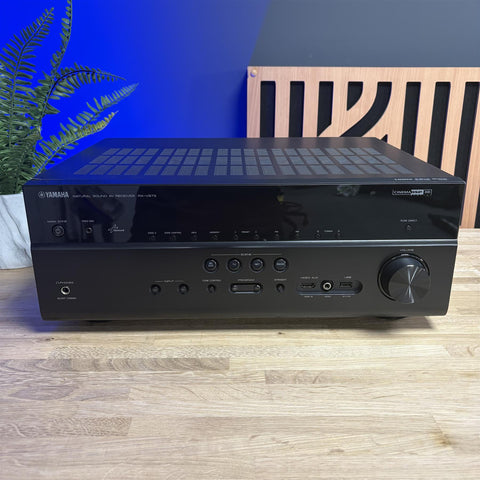 Yamaha RX-V673 AV Receiver